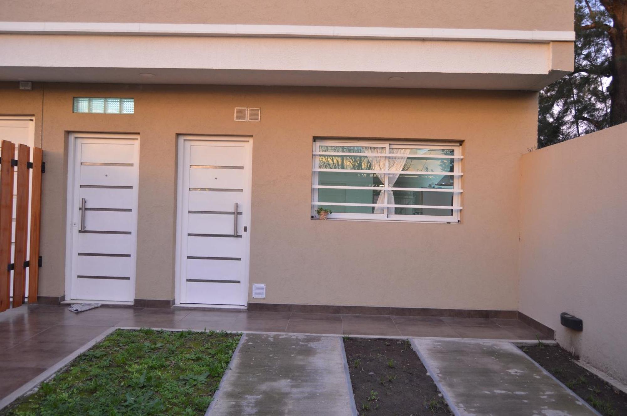 Mendoza Apartments Ezeiza Airport Luis Guillon 외부 사진