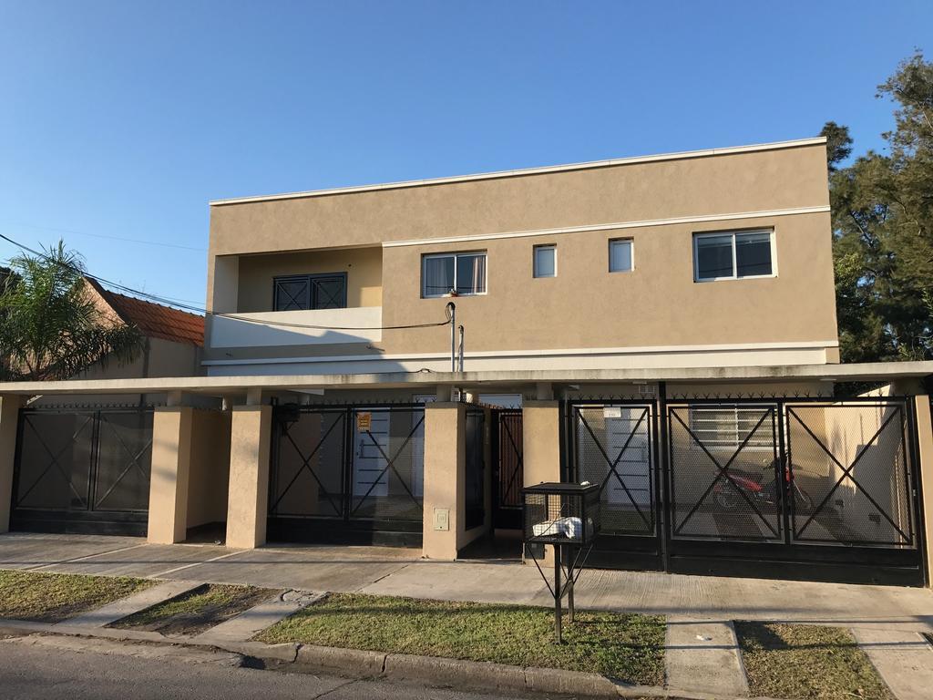 Mendoza Apartments Ezeiza Airport Luis Guillon 외부 사진